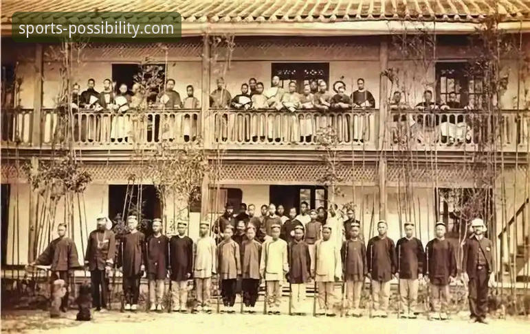 昔日“金元足球”神话与今日法律审判：在开云体育平台见证的兴衰启示录